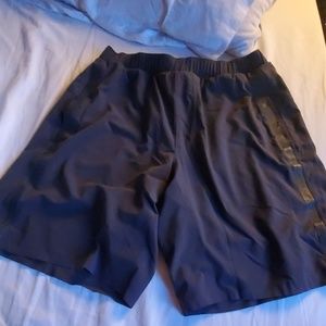 Lululemon men's short